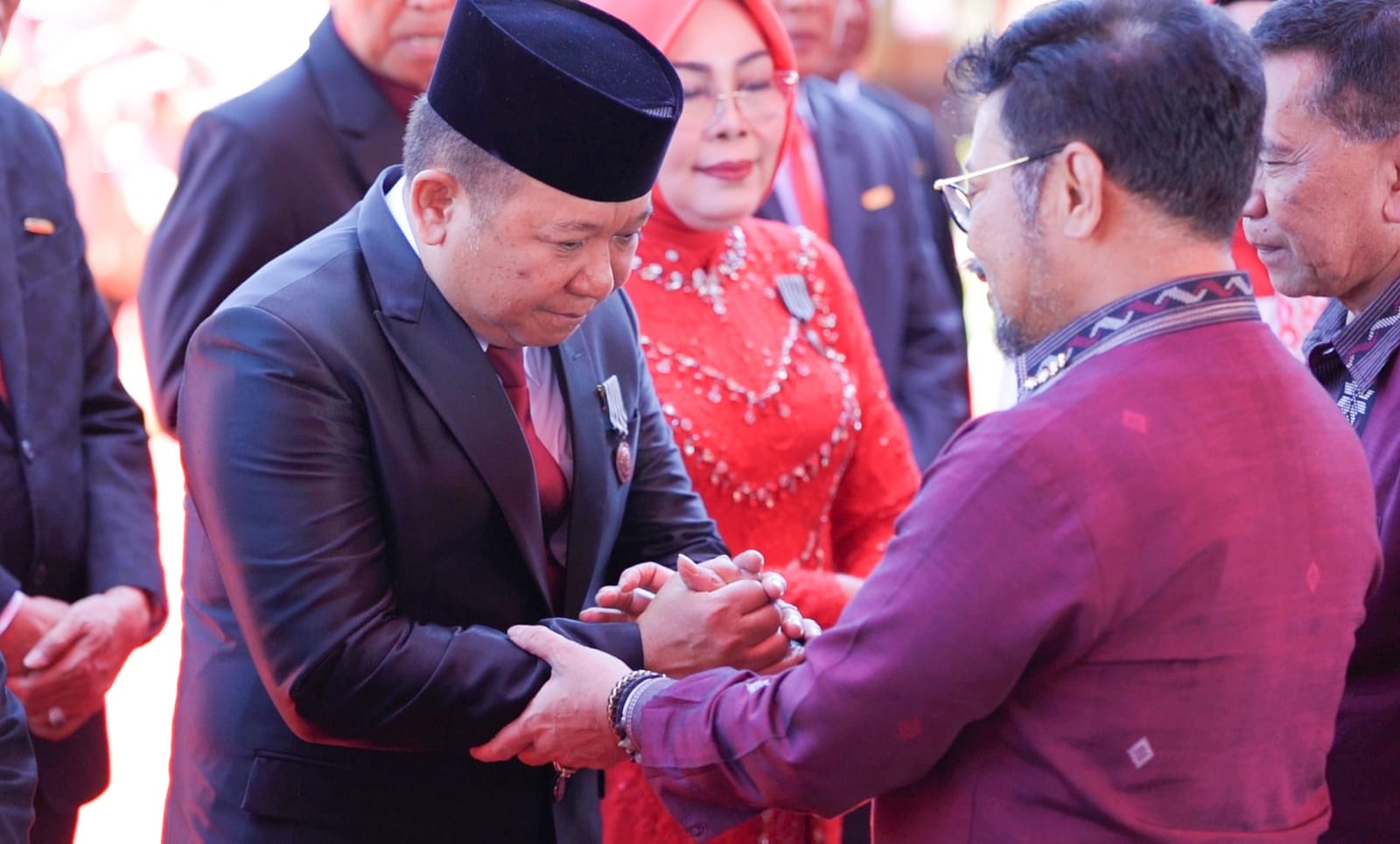 bupati-jember-raih-tanda-kehormatan-dari-presiden-di-bidang-pertanian