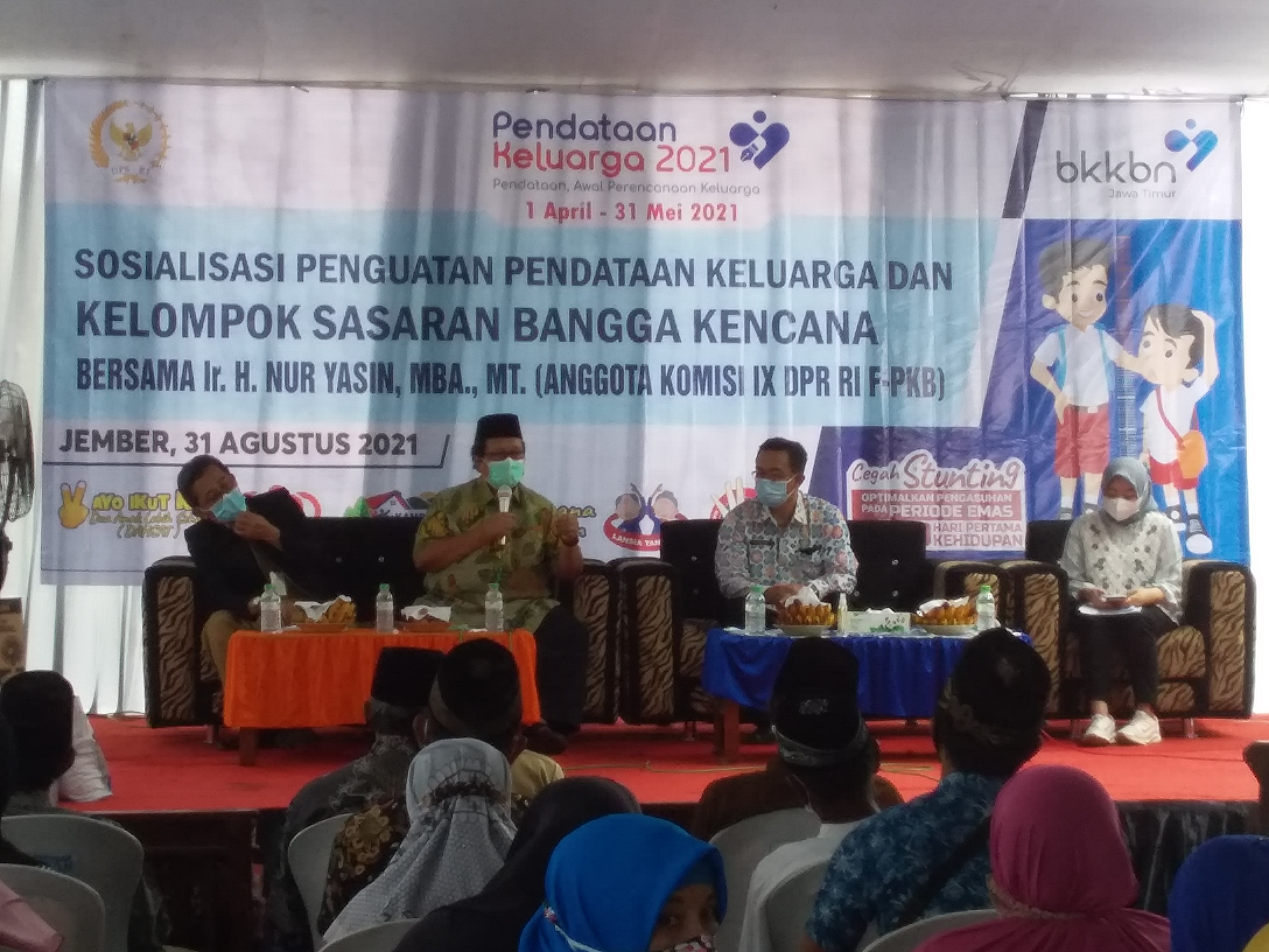 BKKBN DAN ANGGOTA DPR RI NUR YASIN OPTIMISTIS PROGRAM KB DI JEMBER DAPAT BERHASIL