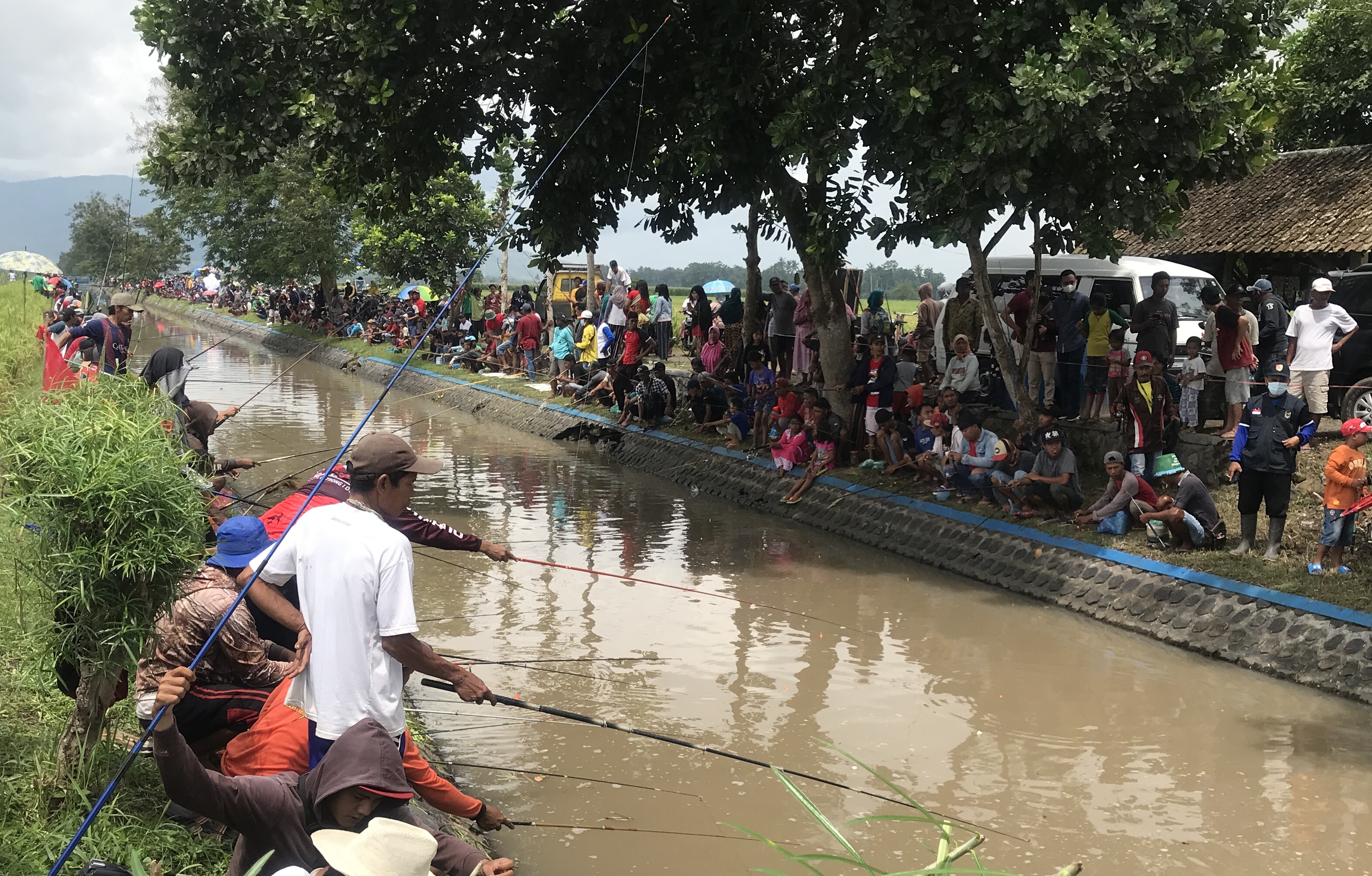 TAK SIA-SIA, SEORANG PEMANCING DARI RAMBIPUJI BERHASIL 