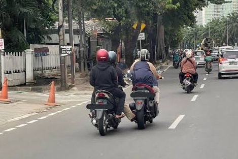 PRO KONTRA MASYARAKAT JEMBER TANGGAPI 'STUT' MOTOR DIDENDA RP 250 RIBU