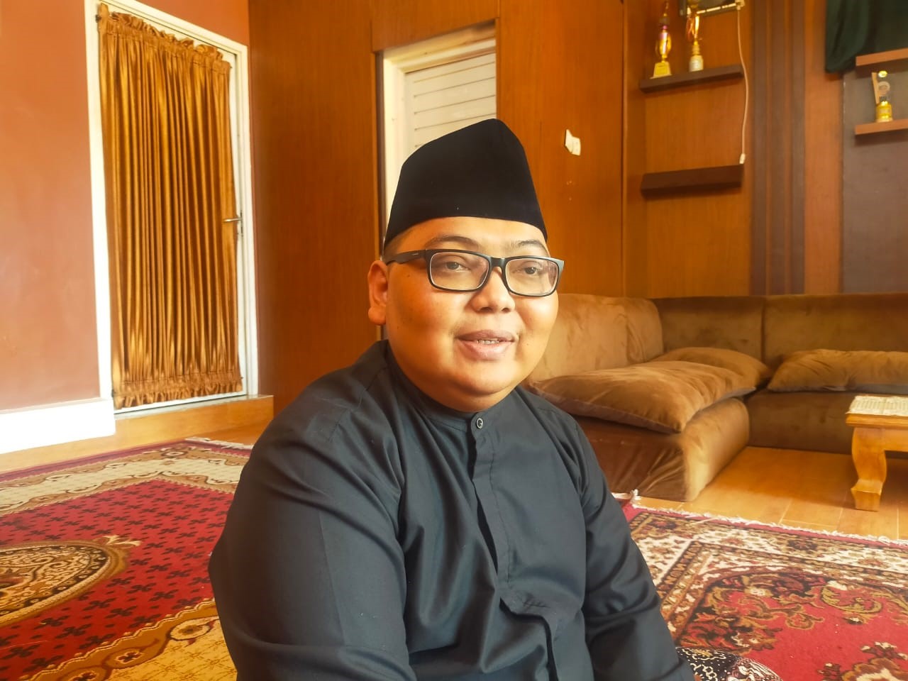 MAJU SEBAGAI CALON PERSEORANGAN, GUS JADDIN TIDAK ALERGI PARTAI POLITIK 