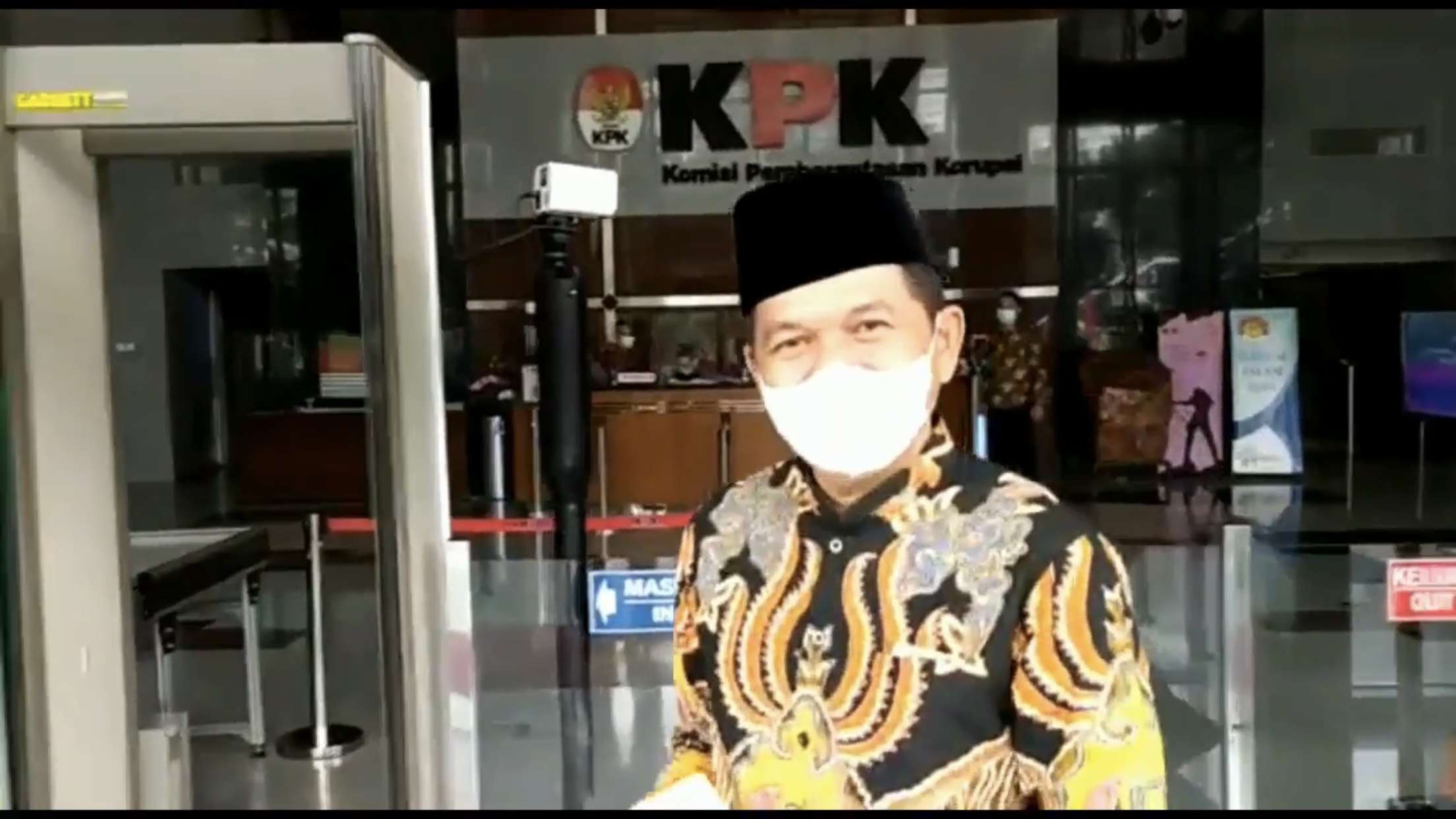 ANGGOTA DPR RI DEDI MULYADI DIPERIKSA KPK TERKAIT SUAP BANTUAN DANA PEMPROV JABAR