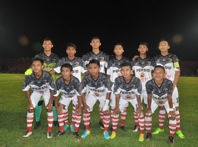 PERSID JEMBER U-17 TARGETKAN LOLOS FASE GRUP PADA PIALA SOERATIN