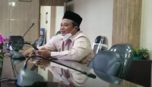 PEMKAB JEMBER BERIKAN 5.000 KUOTA BEASISWA DENGAN TOTAL ANGGARAN RP 25 MILIAR