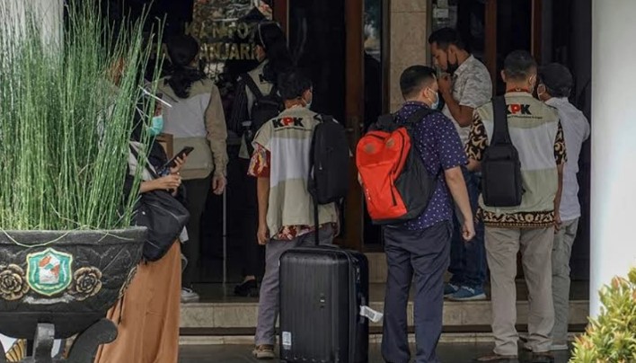 KPK KONFIRMASI PENGGELEDAHAN DI 7 LOKASI BERBEDA TERKAIT KORUPSI DI DINAS PUPR BANJARNEGARA