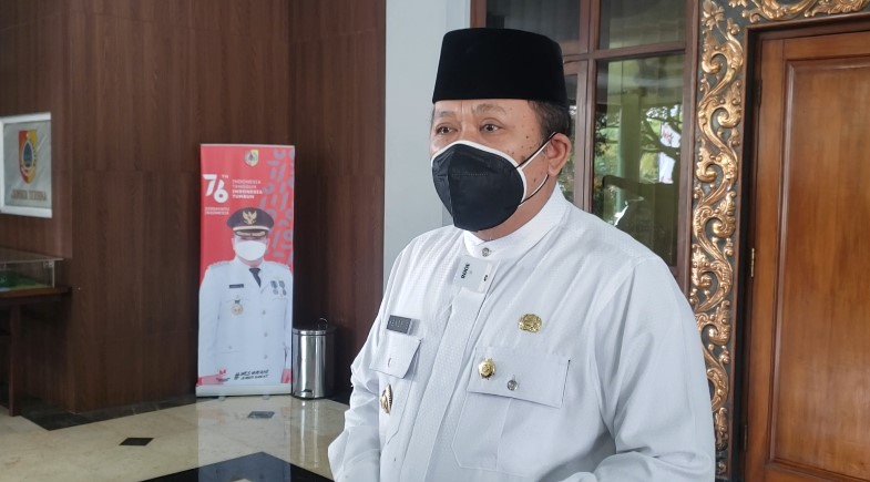 PEMKAB JEMBER KEMBALIKAN HONOR PEMAKAMAN PASIEN COVID-19 KE KAS DAERAH, BUPATI SEGERA EVALUASI SK