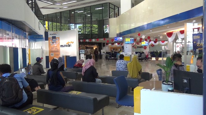 BANK MANDIRI JEMBER UNGKAP ALASAN KETERLAMBATAN PENYALURAN 8 RIBU BANSOS