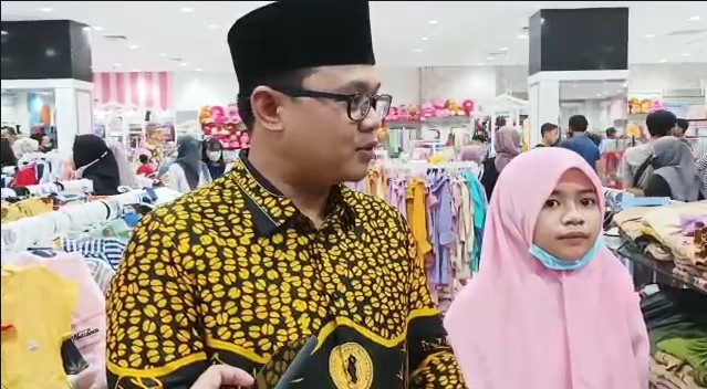 baju-lebaran-untuk-anak-yatim-sidomulyo