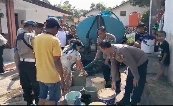 KEKERINGAN MULAI MELANDA LINGKUNGAN DARUNGAN CANGKRING PATRANG