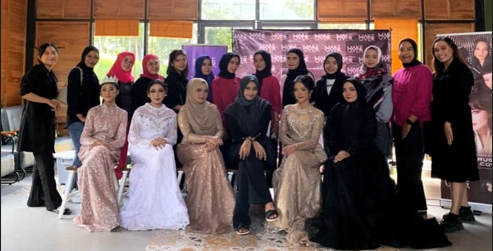 BEAUTY CLASS MAKE OVER JEMBER DIHADIRI EXPERTIST MUA