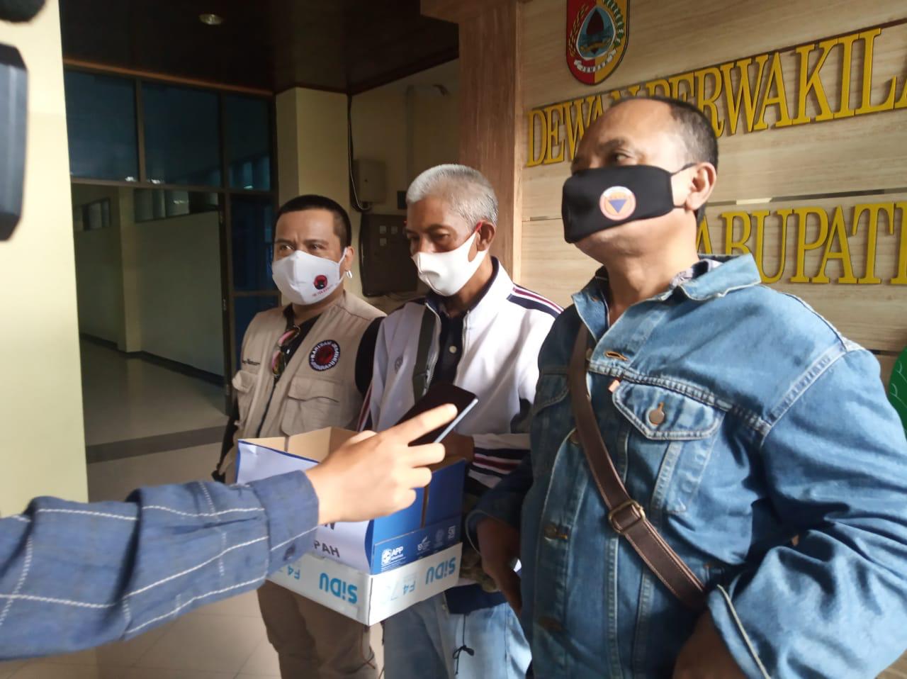 GRJ GALANG DANA UNTUK BANTU BIAYA OPERASIONAL TRUK PENGANGKUT SAMPAH