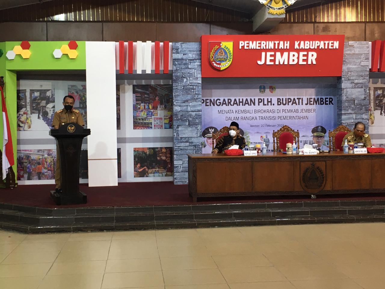 plh-bupati-jember-resmi-kembalikan-pejabat-sesuai-perintah-gubernur-jatim