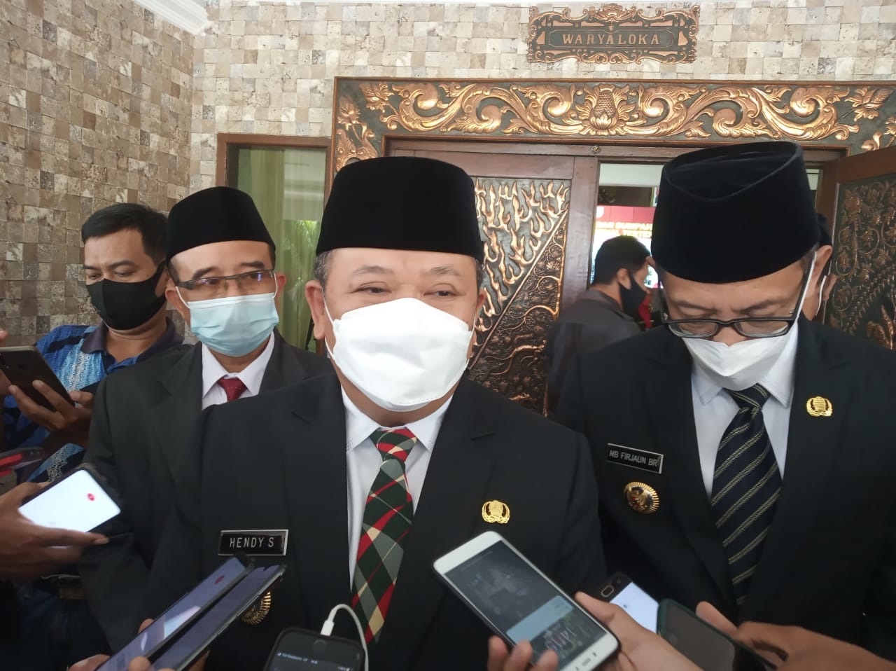 PERANGKAT DESA DI JEMBER BELUM GAJIAN, HENDY JANJIKAN ADD CAIR PEKAN DEPAN