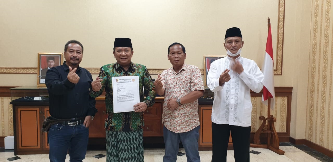 MENGHADAP BUPATI, KETUM KONI JEMBER ALVIN AJUKAN PENGUNDURAN DIRI