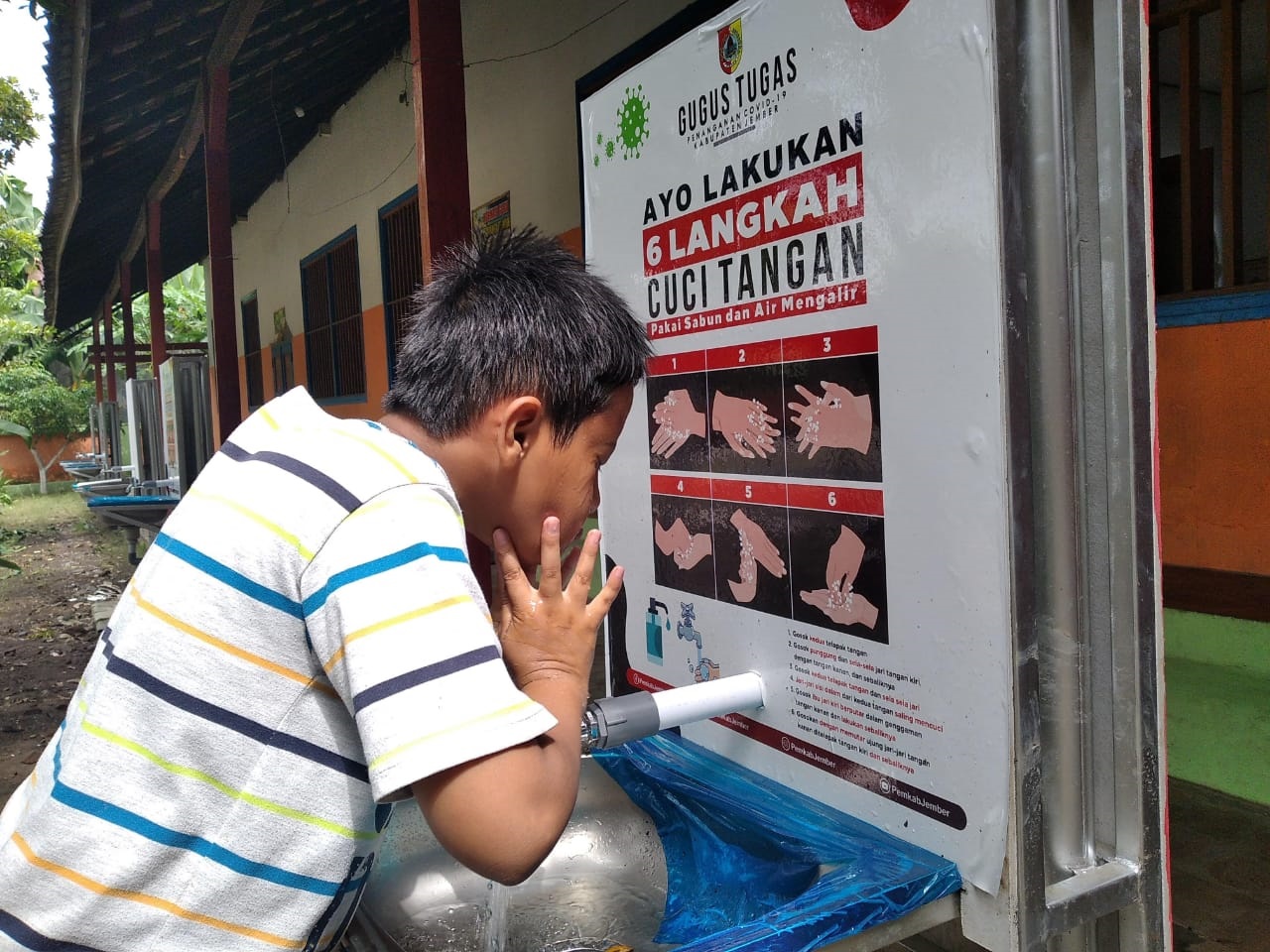 jelang-ptm-bantuan-wastafel-pemkab-bagi-sekolah-di-jember-belum-merata