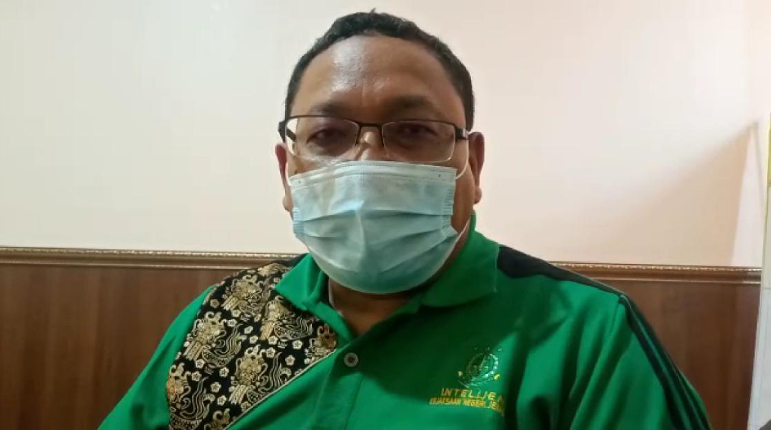 TERSANGKA RH, DOSEN YANG TERJERAT KASUS DUGAAN KEKERASAN SEKSUAL DISERAHKAN KE KEJARI JEMBER