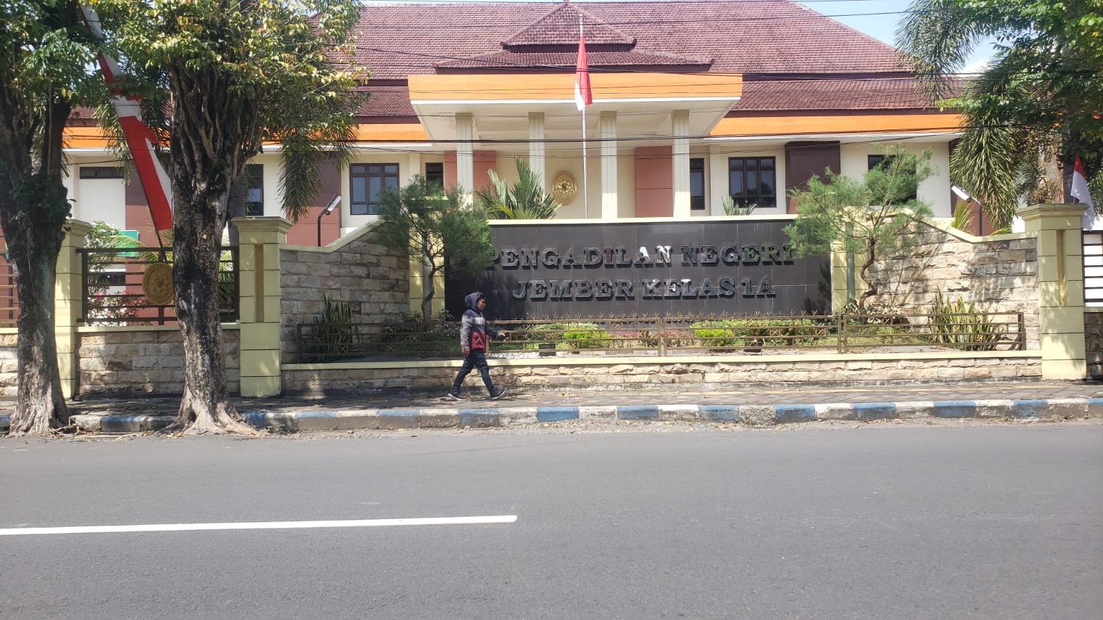 sidang-lanjutan-kasus-dosen-cabul-di-jember-hadirkan-kesaksian-korban