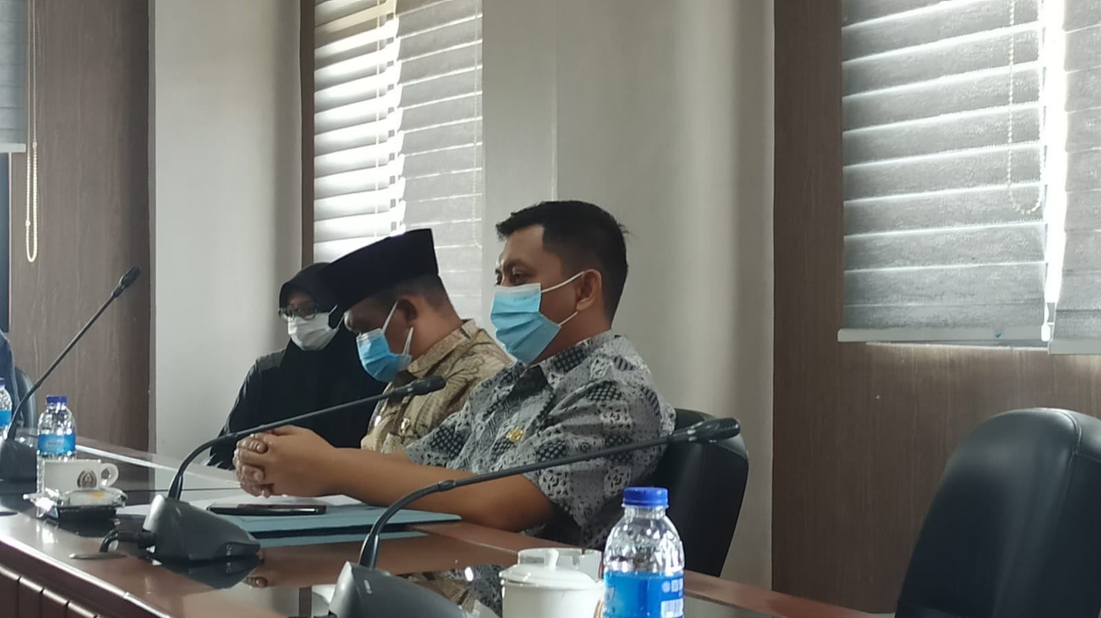 HADIRI UNDANGAN PANSUS COVID-19 DPRD JEMBER, PLT KEPALA BPBD MENGAKU TAK BISA BERBUAT BANYAK