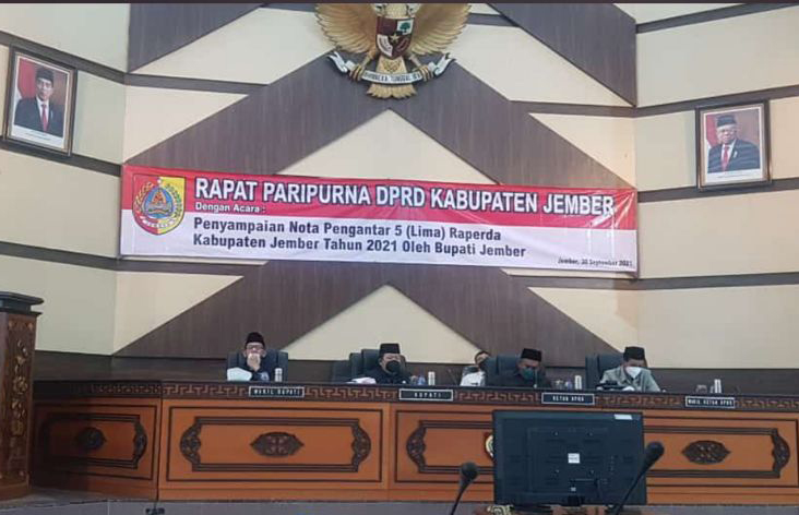 RAPERDA SAMPAH DIKEBUT, BUPATI JEMBER TARGETKAN RAMPUNG TAHUN INI