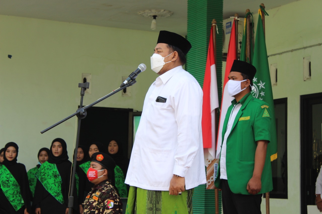 momen-hsn-pc-nu-jember-dorong-santri-lebih-gigih-berwirausaha