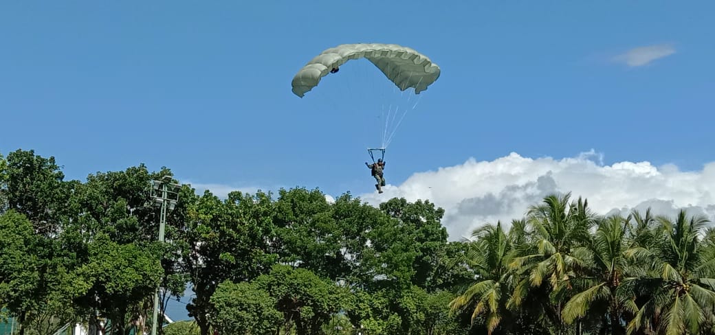 JEMBER AIR SHOW & PARALAYANG, BAWA SPIRIT KEBANGKITAN