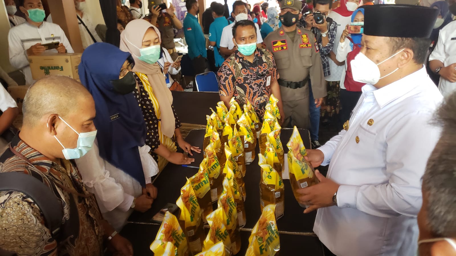 warga-keluhkan-harga-minyak-goreng-melambung-bupati-jember-minta-distributor-tak-permainkan-harga