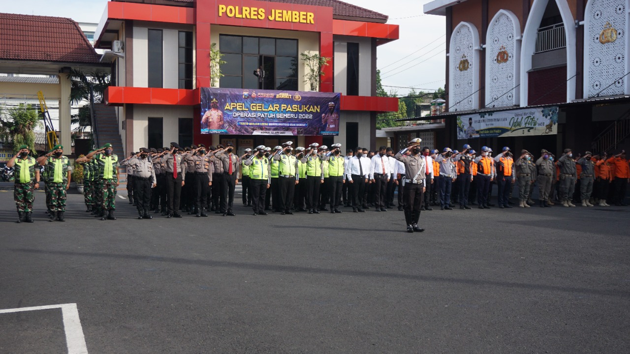 OPERASI SEMERU SAMPAI 26 JUNI 2022, KAPOLRES JEMBER MINTA ANGGOTANYA HINDARI PUNGLI DAN TAK AROGAN