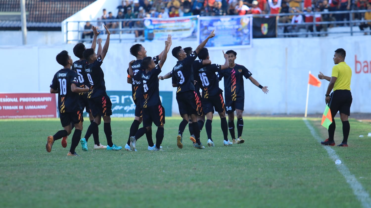 SESUAI TARGET, TIM SEPAK BOLA JEMBER LIBAS KABUPATEN MALANG 2 – 0 DI SEMI FINAL PORPROV JATIM VII