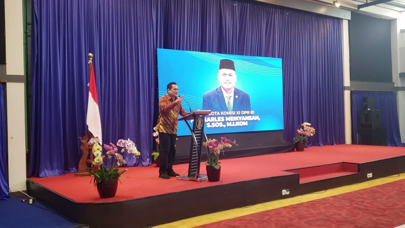 anggota-komisi-xi-dpr-ri-charles-meikyansah-minta-masyarakat-tak-khawatir-berlebih-soal-resesi