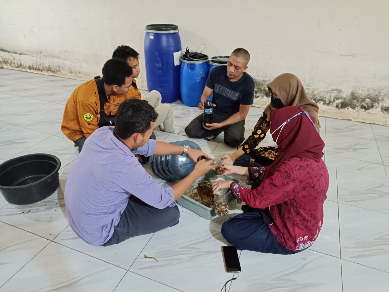 MINIMALISIR LIMBAH, DOSEN DI JEMBER OLAH KULIT SINGKONG DAN TAPE AFKIR DIOLAH JADI PAKAN TERNAK