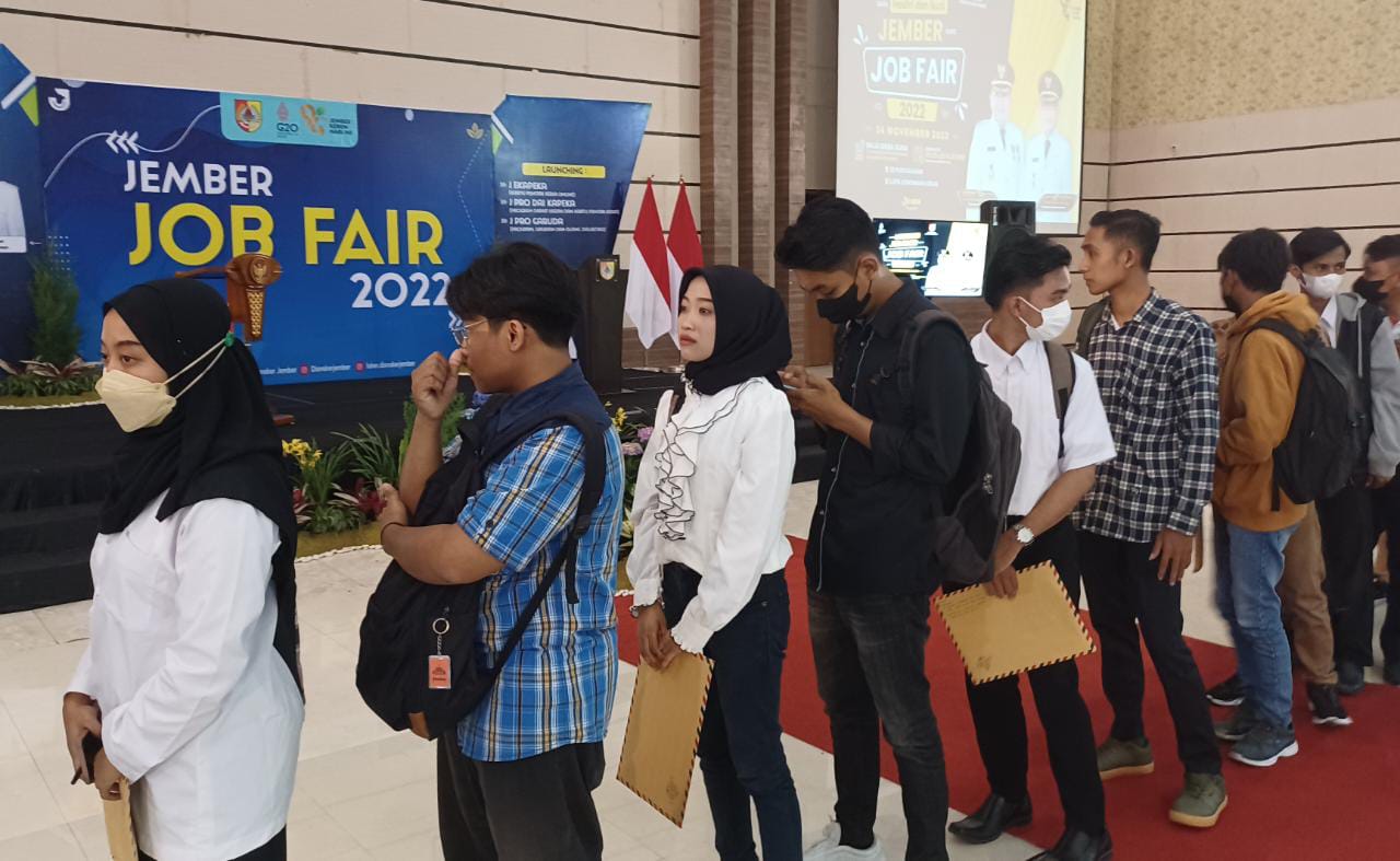 JEMBER JOB FAIR 2022 BUKA 3.078 LOWONGAN, WABUP HARAPKAN BANYAK TENAGA KERJA TERSERAP