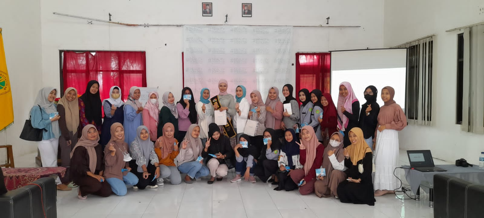 WARDAH BEAUTY MOVES ROAD TO CAMPUS, AJAK MAHASISWA UIJ BANGUN PERSONAL BRANDING