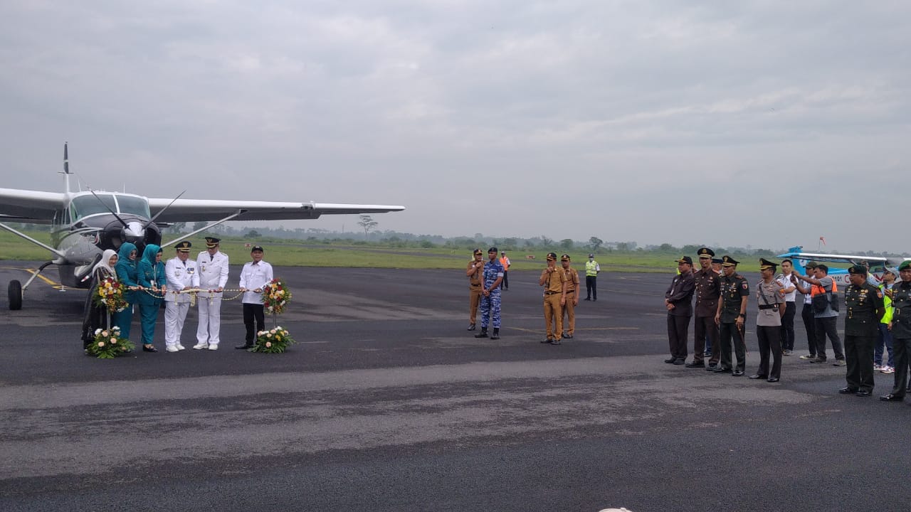 kabupaten-jember-peringati-hut-ke-94-tahun-kadonya-grand-launching-penerbangan-pesawat-cessna