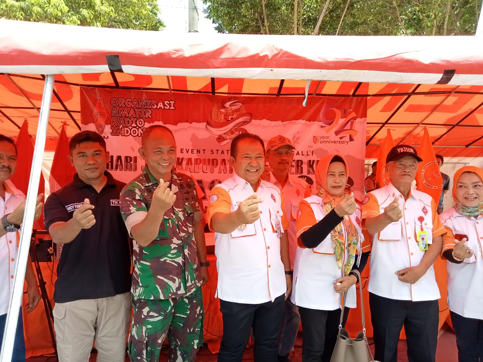 PROMOSIKAN WISATA DENGAN MEMBANGUN PEMANCAR RADIO