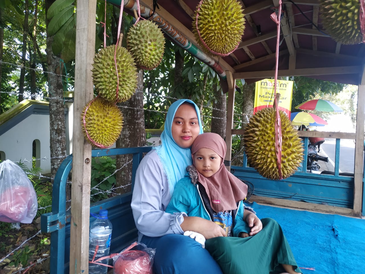 GARANSI PENJUAL DURIAN DI JEMBER, TAK MANIS BISA TUKAR YANG BARU 