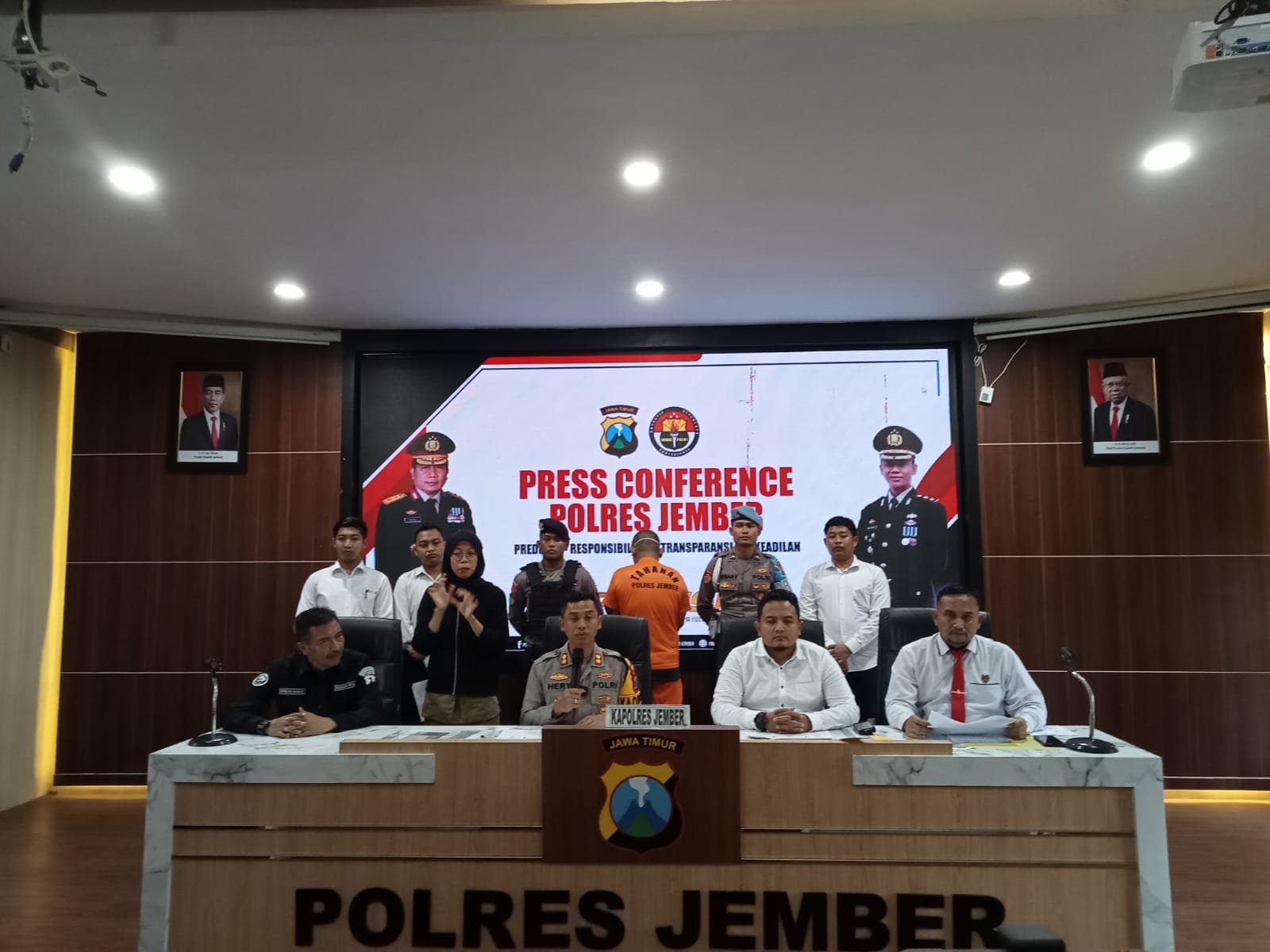 POLRES JEMBER MENANGKAP PELAKU PENYEBAR BERITA HOAX PENCULIKAN ANAK