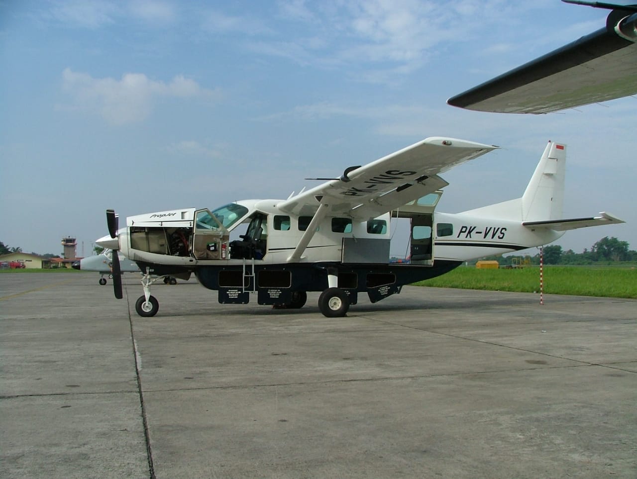 PEMKAB JEMBER MENJAJAKI KERJASAMA DENGAN SUSI AIR UNTUK PENERBANGAN JEMBER-SURABAYA PP