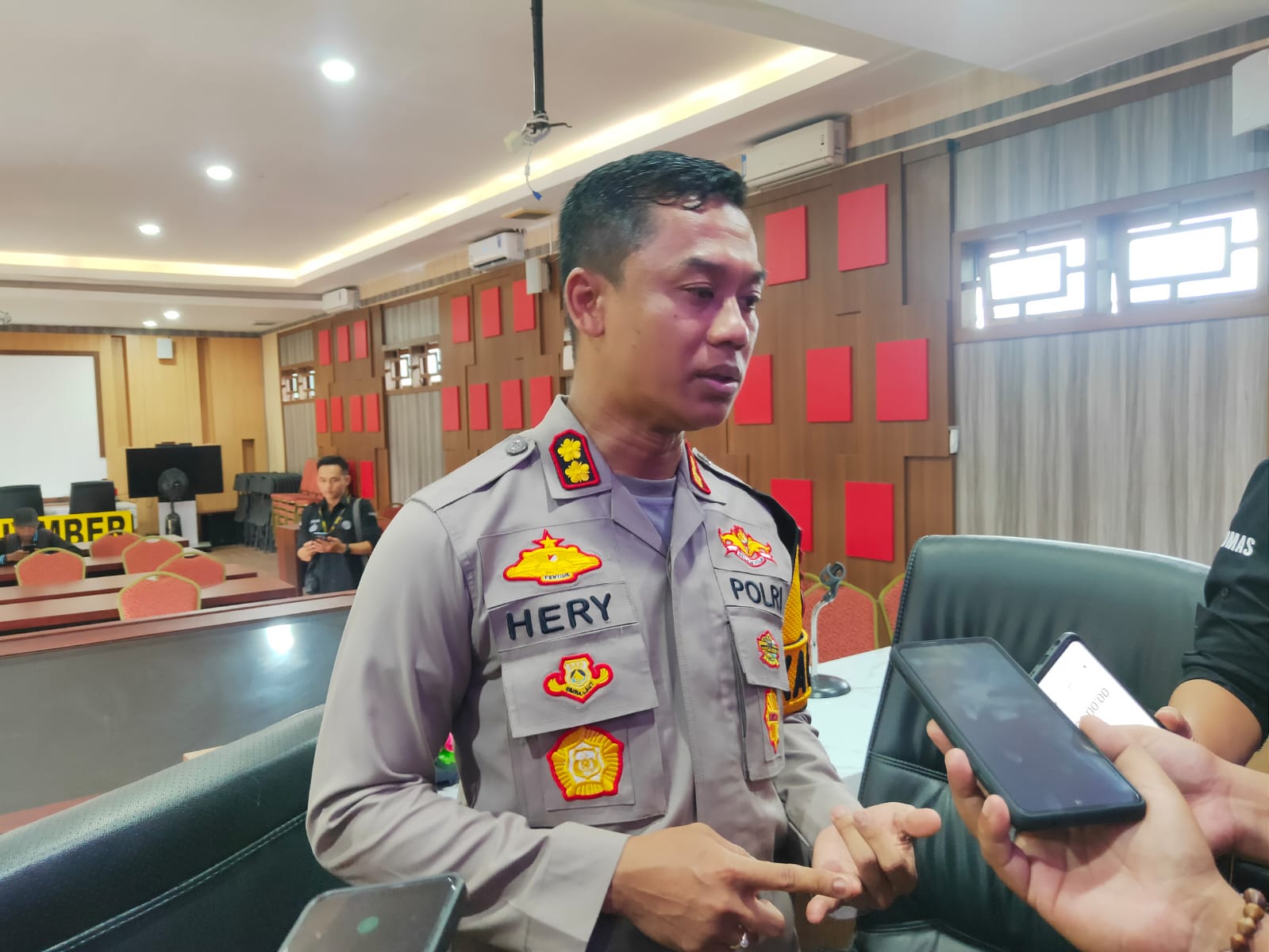 TEGAS, POLRES JEMBER AKAN PIDANAKAN MASYARAKAT YANG MEMBUAT PETASAN