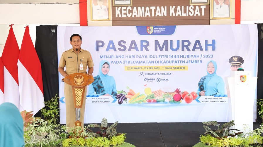 perdana-pasar-murah-ramadan-di-kecamatan-kalisat