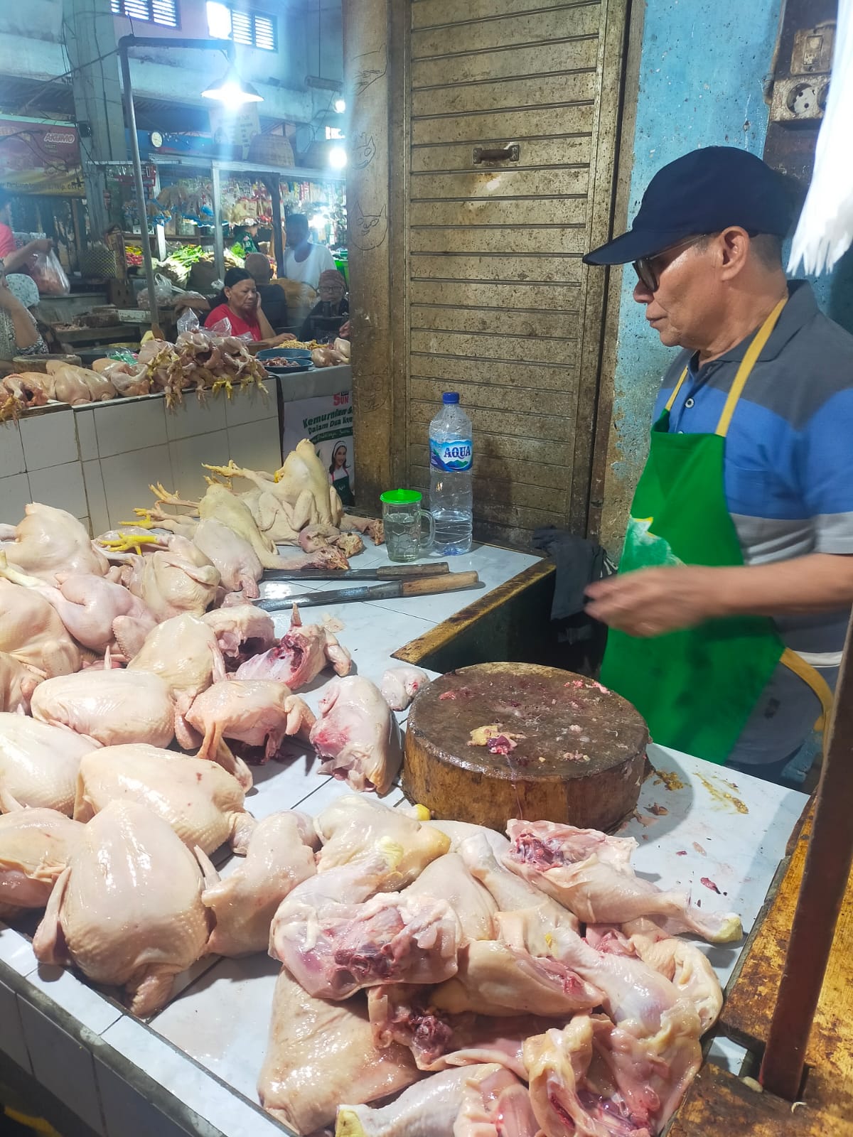 Habis Lebaran Harga Daging Ayam di Jember Merangkak Naik, ini Penyebabnya