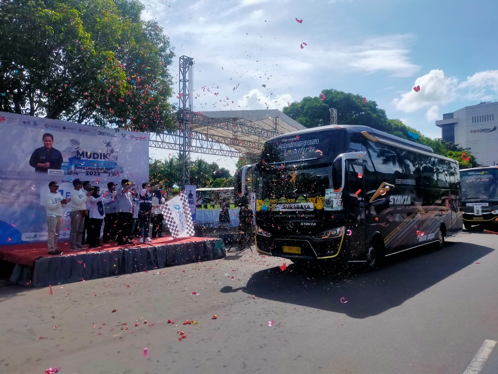 TIGA BUS MUDIK ARUS BALIK GRATIS TUJUAN SURABAYA DIBERANGKATKAN HARI INI, BERIKUT KOTA-KOTA TUJUANNYA