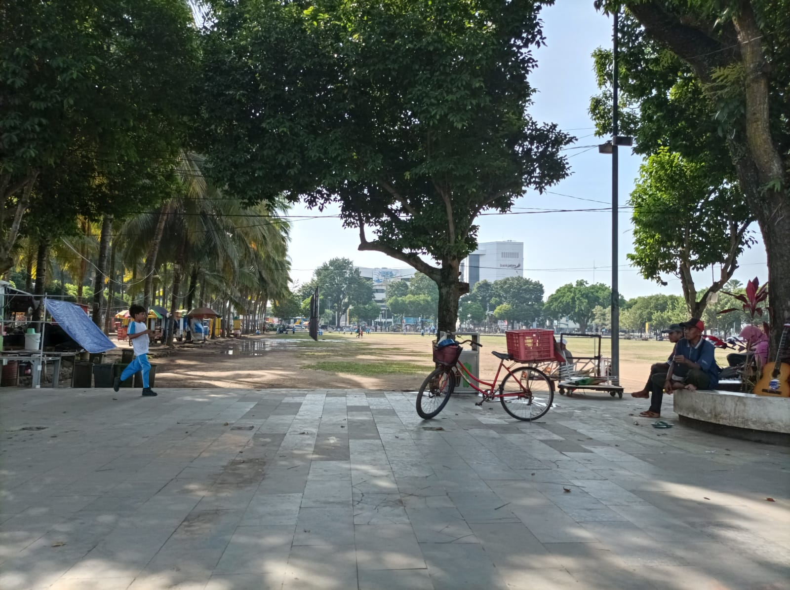 ALUN-ALUN JEMBER AKAN DITUTUP 2 BULAN DAN LAPANGAN BASKET DIPINDAH, KARENA HAL INI