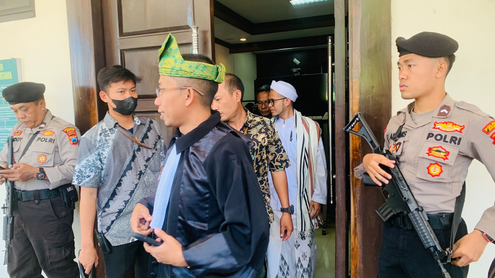 sidang-putusan-perkara-pencabulan-terdakwa-fahim-mawardi-ditunda