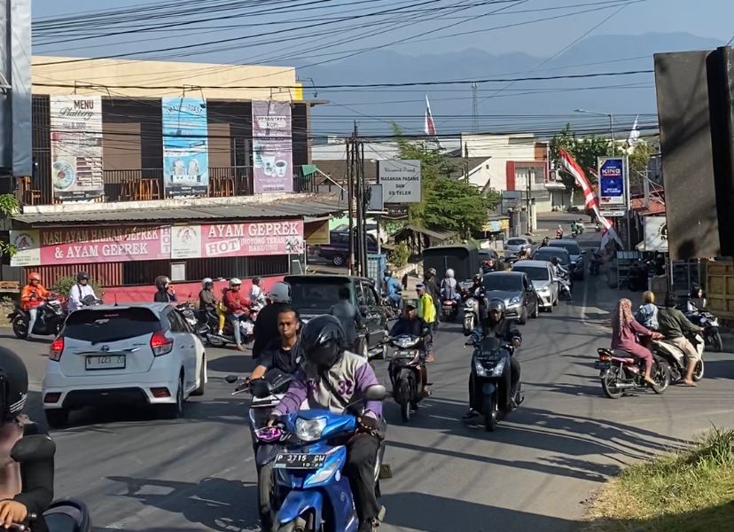 BANYAK YANG KONTRA PENERAPAN SISTEM SATU ARAH DI JL. JAWA, INI TANGGAPAN DISHUB JEMBER