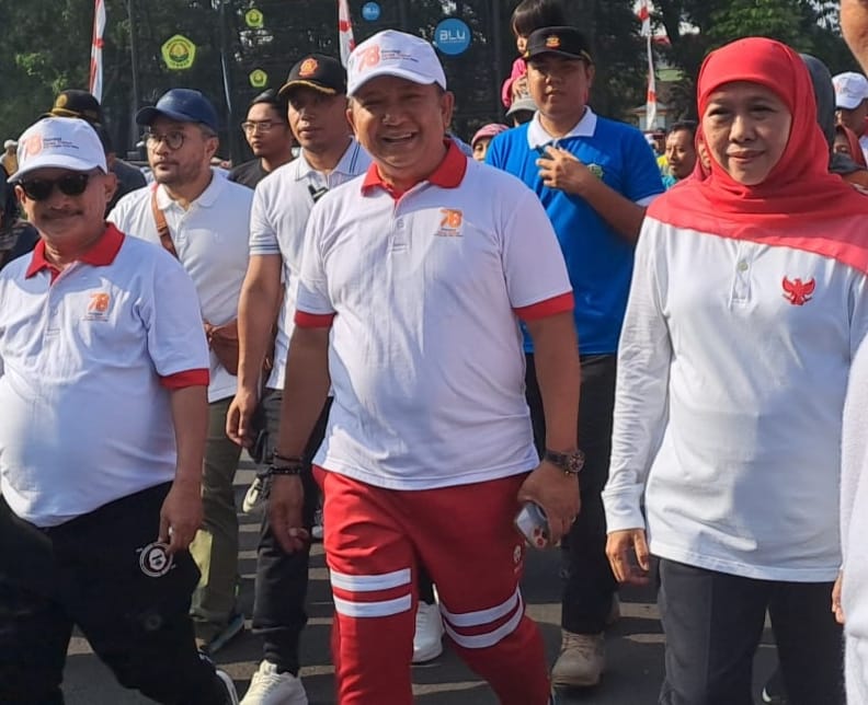 GUBERNUR KHOFIFAH: JALAN SEHAT MURMER BISA GERAKKAN ENERGI POSITIF MASING-MASING DAERAH