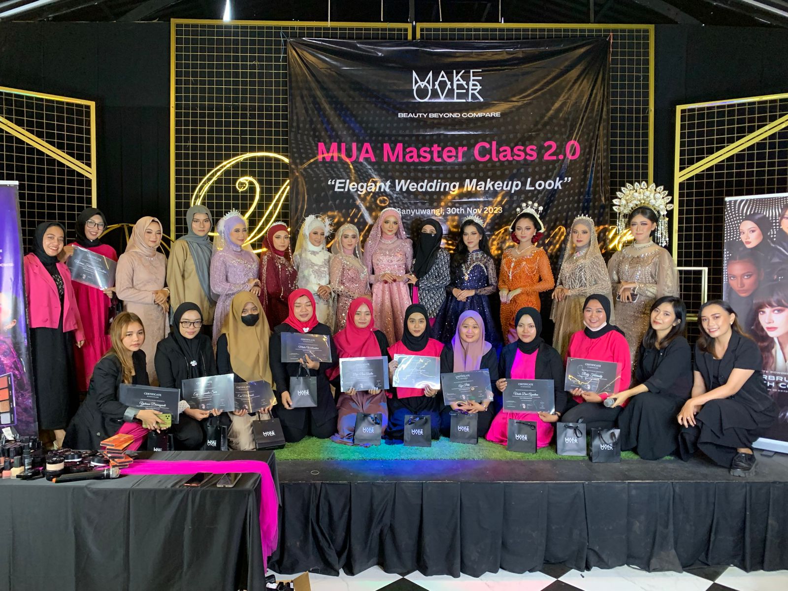 puluhan-mua-se-banyuwangi-ikuti-kegiatan-master-class-make-over