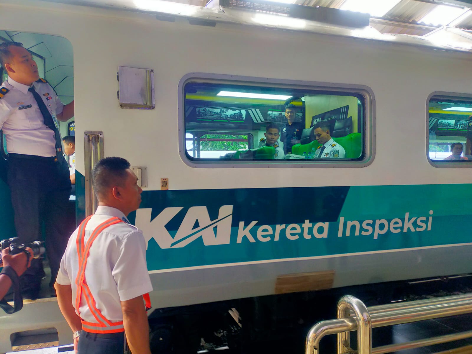 PERSIAPAN ANGKUTAN LEBARAN, KAI DAOP 9 LAKUKAN INSPEKSI MULAI DARI KERETA API HINGGA PRASARANA