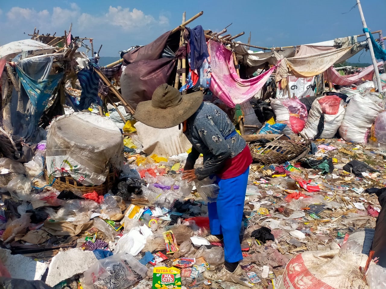 MASA LIBUR LEBARAN SAMPAH DI JEMBER HINGGA 230 TON PER HARI