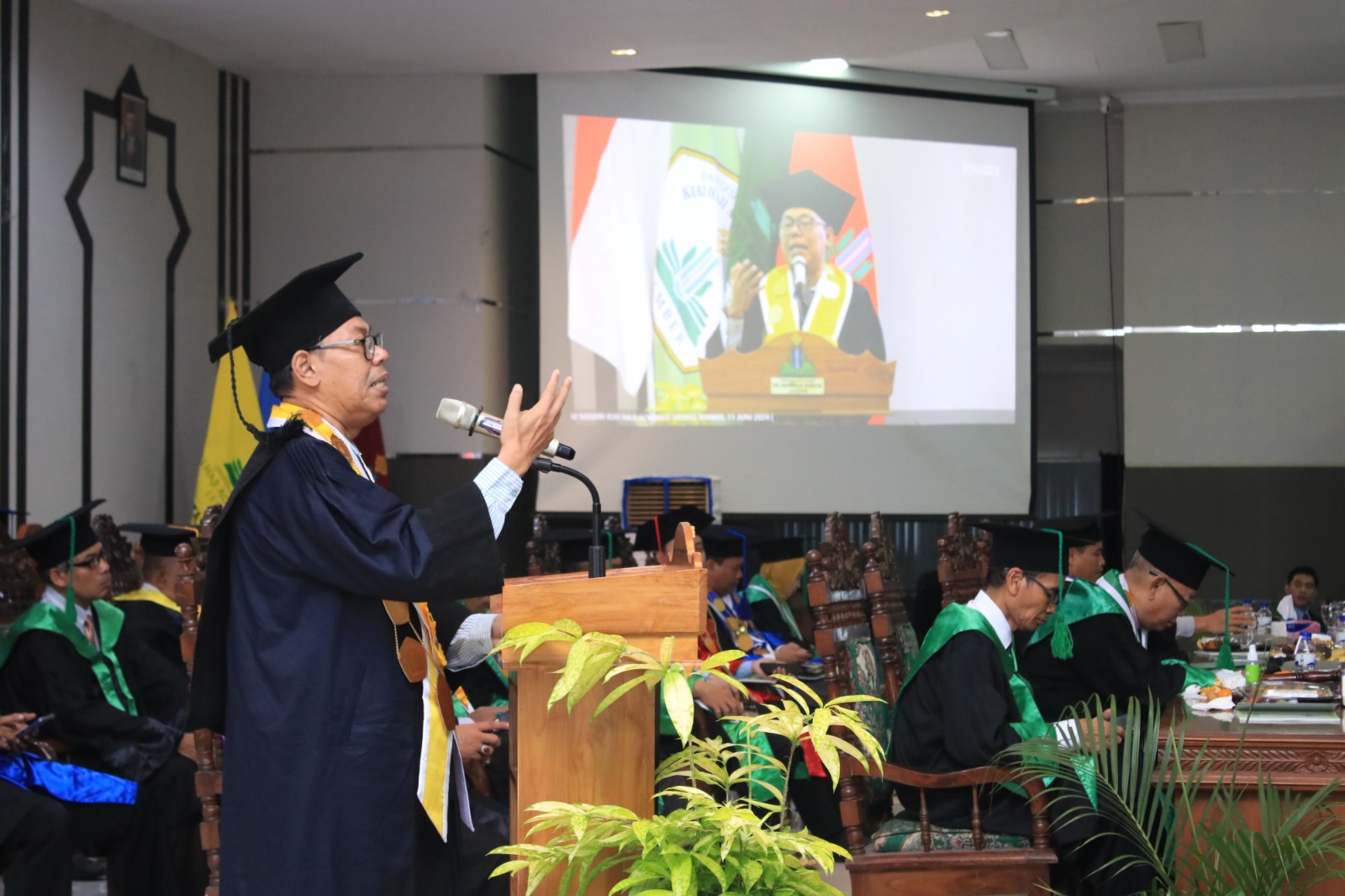 REKTOR  UIN KHAS JEMBER PESANKAN TIGA HAL INI, AGAR LULUSAN "MENYALA" DI TENGAH MASYARAKAT