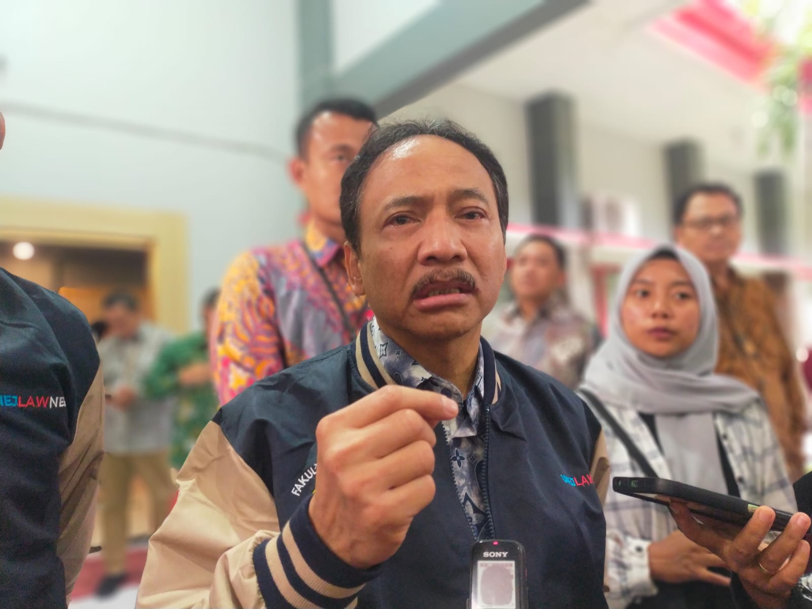 KETUA MK: OPTIMIS KPU JEMBER AKAN JALANKAN PUTUSAN